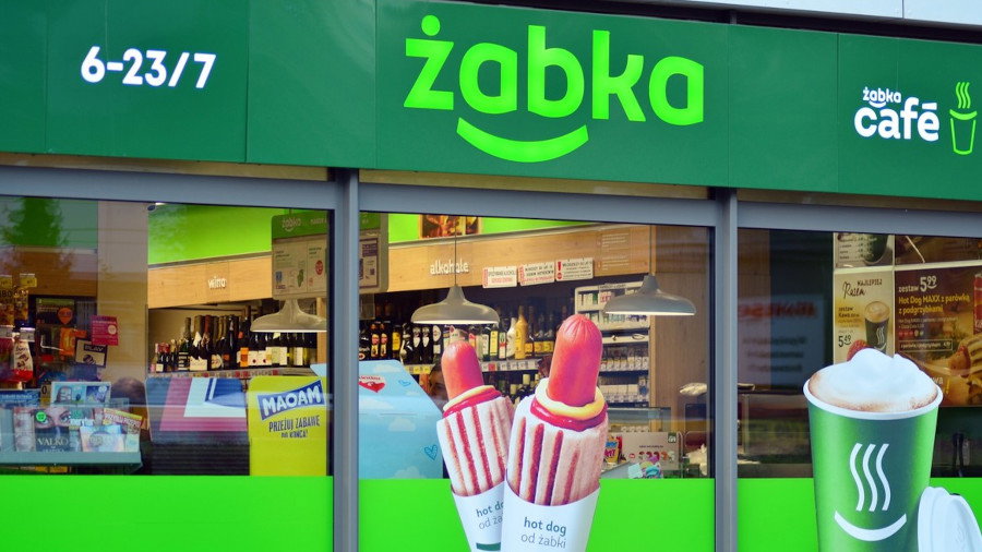 Nowy jesienny hot dog w Żabce. Tego jeszcze nie było - BOOP.PL